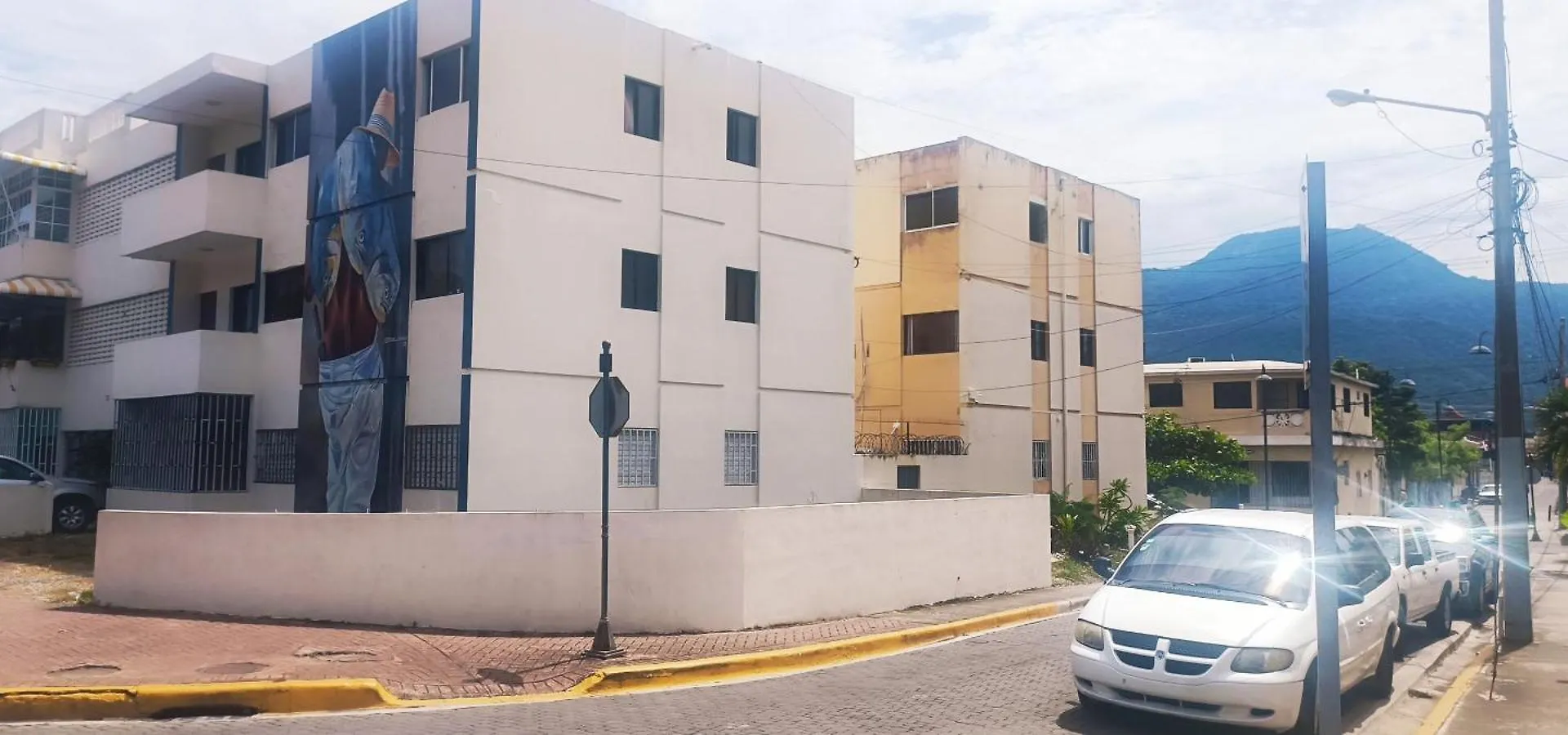 Tropical Estudio En El Centro De La Ciudad Puerto Plata Dominican Republic